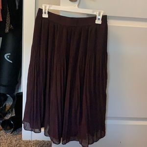 Flowy midi skirt